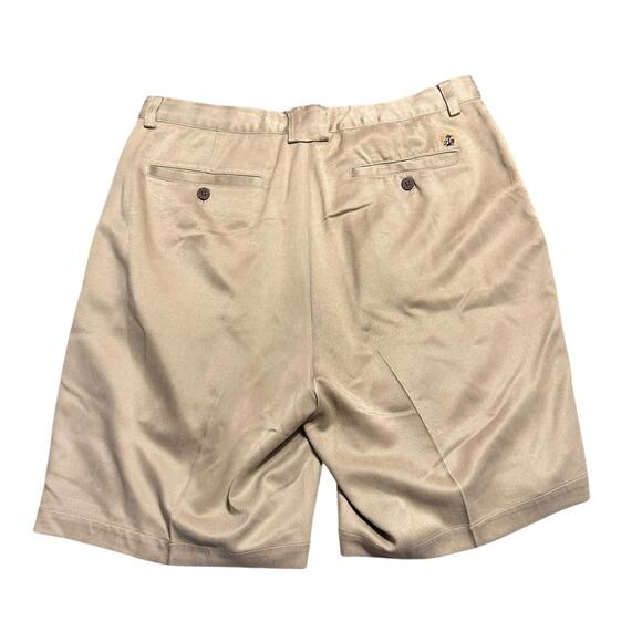 Tommy Bahama Khaki Pleated Front Men's Shorts 100% Silk Size 34 - Picture 2 of 5